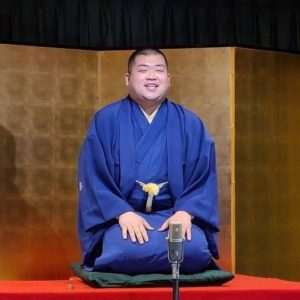 落語家の林家木久扇（旧名・林家木久蔵）さんのお弟子である林家扇兵衛さんが掛川に。