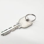 【愛知県豊田市の探偵の盗聴器発見調査】自宅の鍵を紛失した数ヶ月後に盗聴器が出てきた！