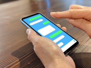【静岡県静岡市の探偵の不倫・浮気調査】LINEで不倫メッセージを捏造！？　妻の狙いを探れ