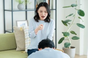 【愛知県豊橋市の探偵の嫌がらせ調査】恥をかかせた逆恨み？　元夫からの嫌がらせをやめさせろ