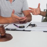 不倫が原因で離婚すると、子供の親権獲得に影響するの？