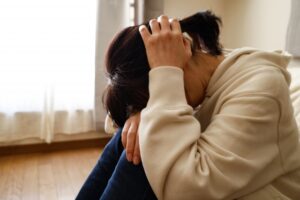 【静岡】「子どもを風呂に入れて」から暴力に！　DVはちょっとしたきっかけから始まります