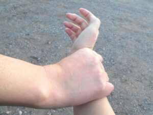 【山梨・同僚ストーカー殺人事件】たとえ同僚や部下でも、ストーカー行為には毅然と対応を！