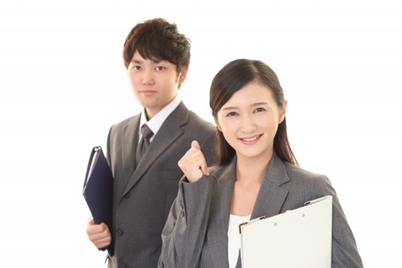 旦那の浮気を見抜くサイン｜LINE・スマホ・休日行動で浮気を疑うべき兆候まとめ