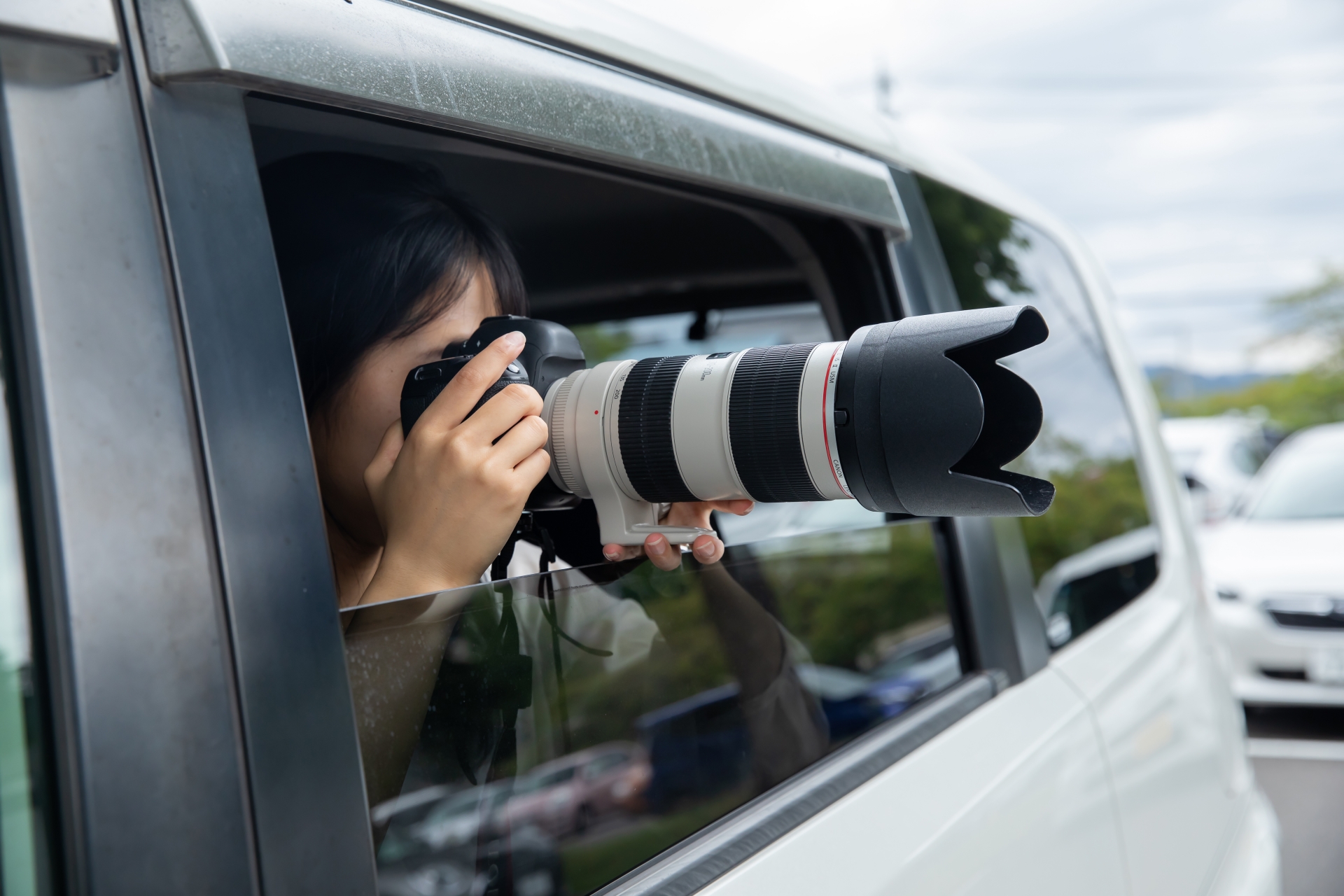 妻の浮気が確定したらスマイルエージェントにご相談ください